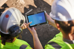 Algiz-10XR-windows-tablet-workers