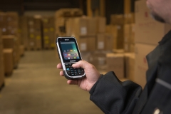 Nautiz-X4-IP65-handheld-scanner
