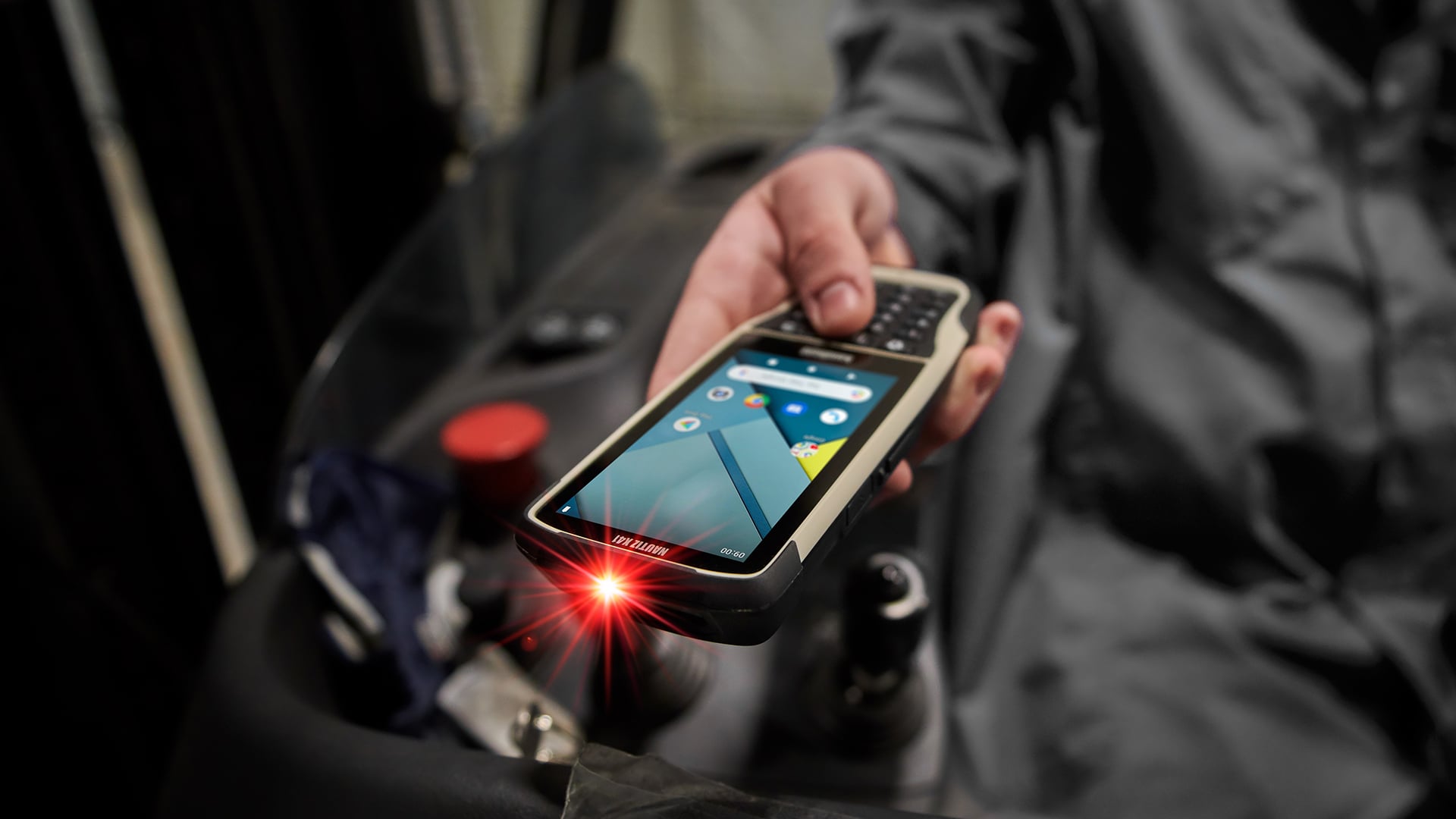 Handheld streamlines Warehouse Scanning Handheld